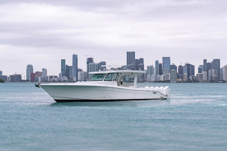 56 Suenos Yacht Photos Pics 