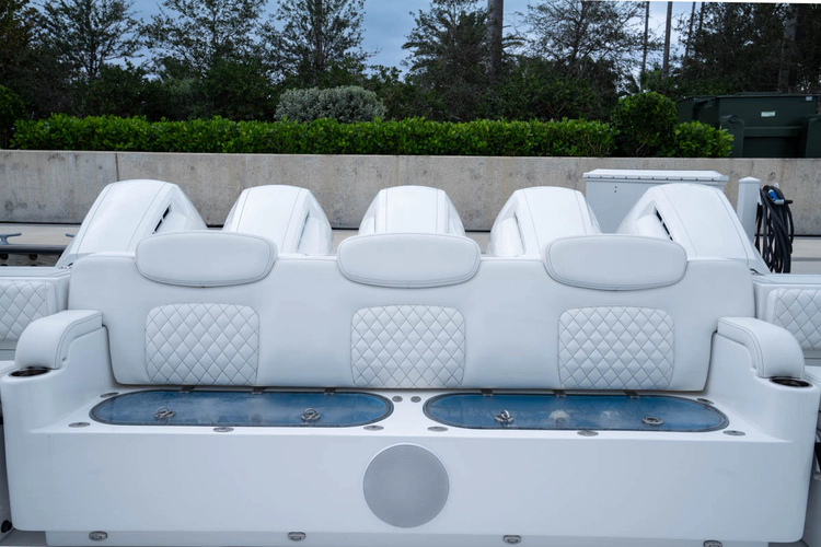 56 Suenos Yacht Photos Pics 