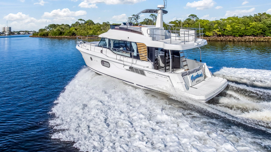 Neverland Yacht Photos Pics 