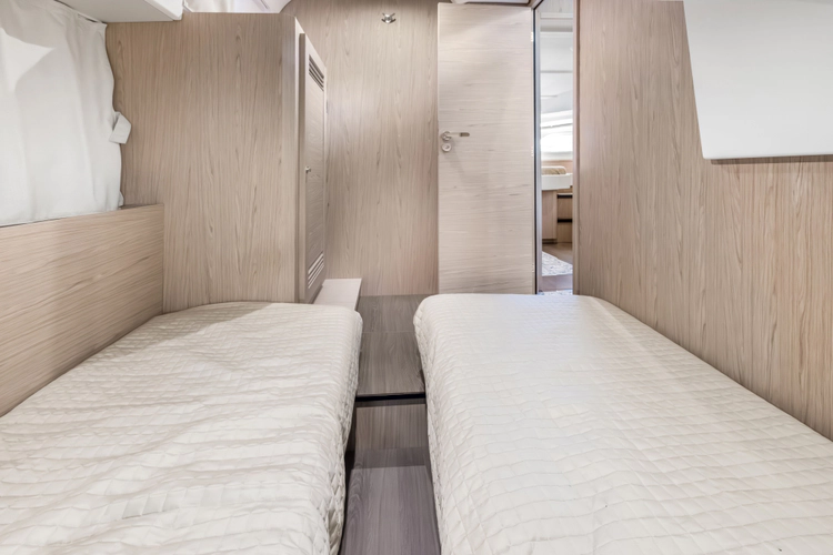 Neverland Yacht Photos Pics 