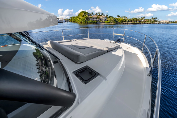 Neverland Yacht Photos Pics 