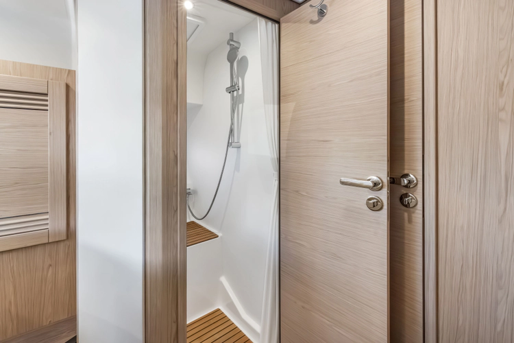 Neverland Yacht Photos Pics 