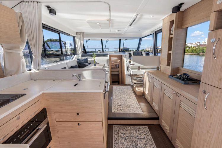 Neverland Yacht Photos Pics 