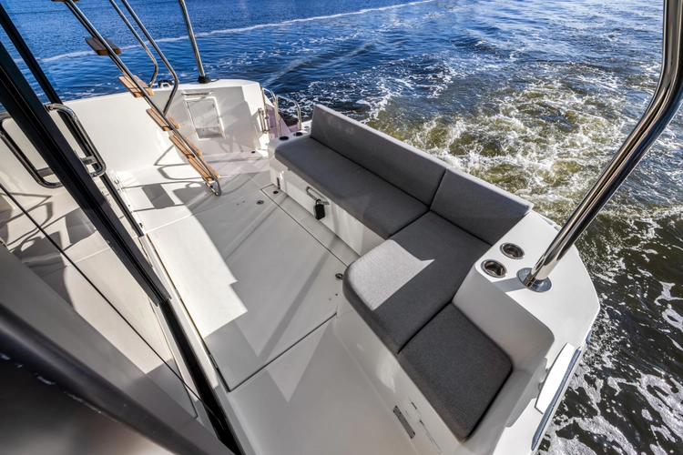 Neverland Yacht Photos Pics 