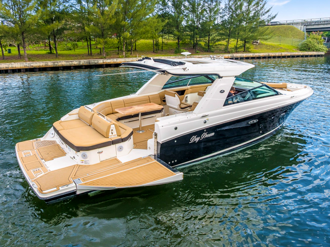 Day Dream Yacht Photos Pics 