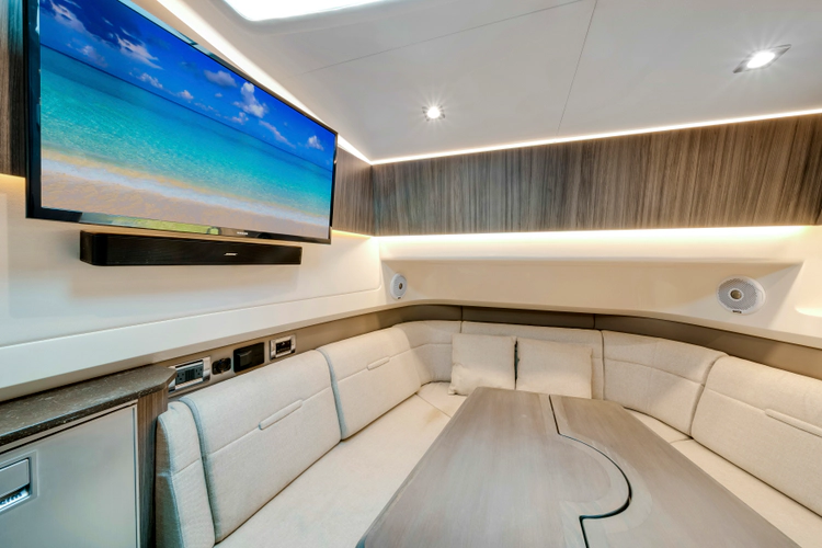 Day Dream Yacht Photos Pics 