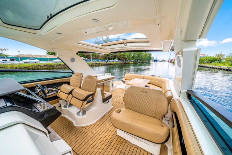 Day Dream Yacht Photos Pics 