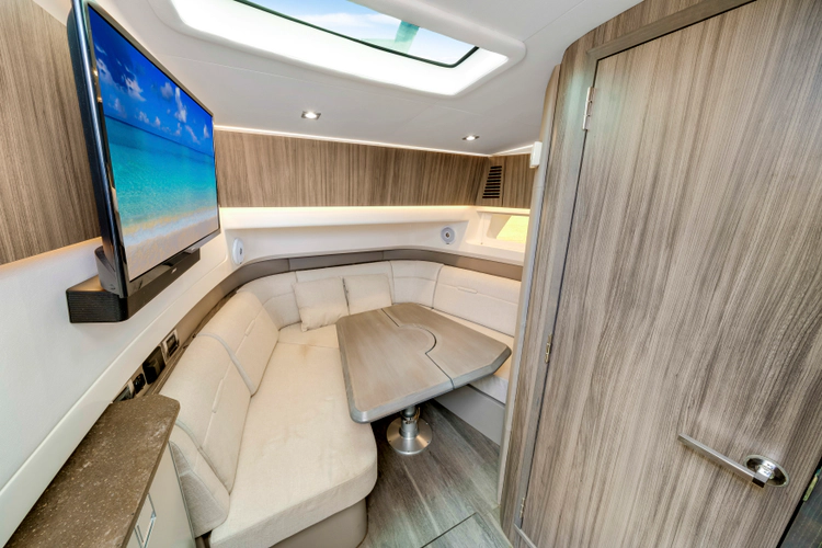 Day Dream Yacht Photos Pics 