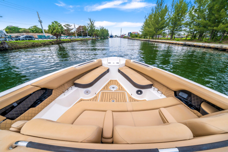 Day Dream Yacht Photos Pics 