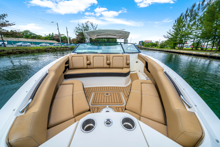 Day Dream Yacht Photos Pics 