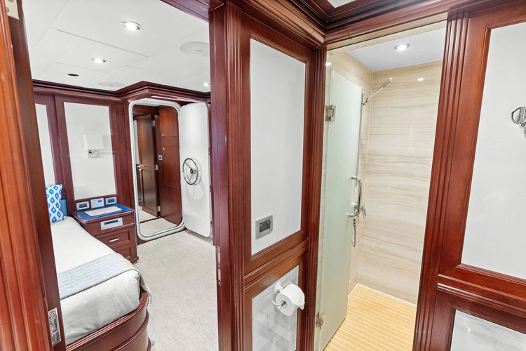 Samsara Yacht Photos Pics 