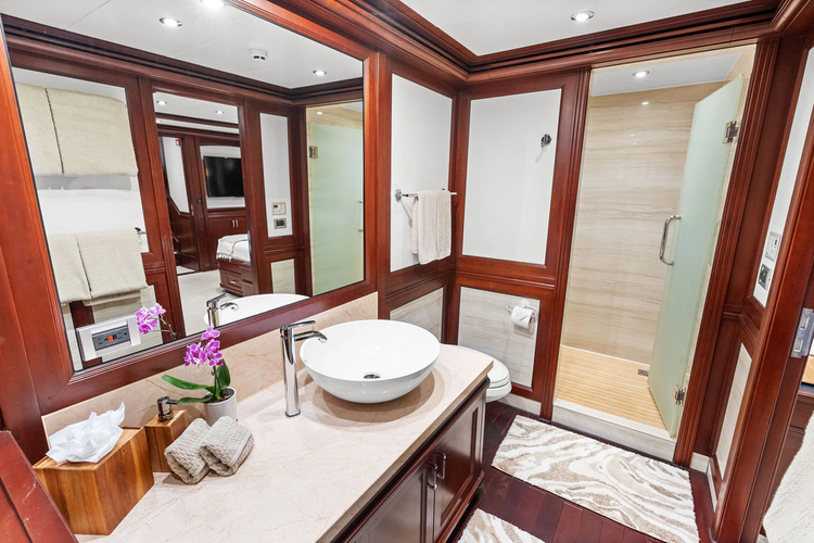 Samsara Yacht Photos Pics 