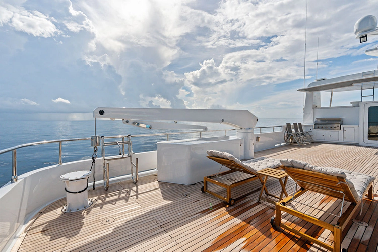 Samsara Yacht Photos Pics 
