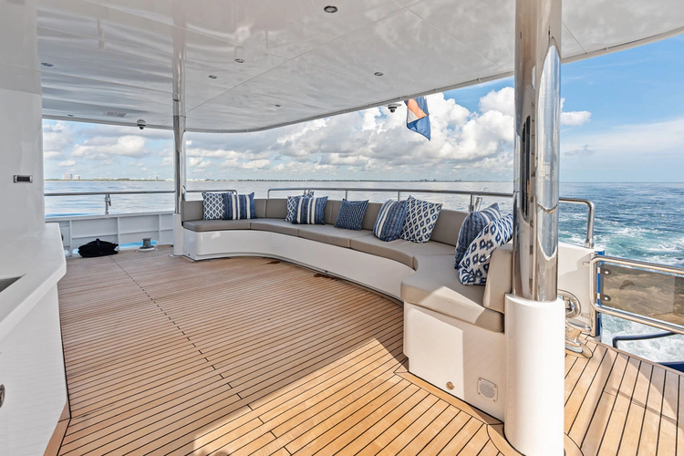 Samsara Yacht Photos Pics 