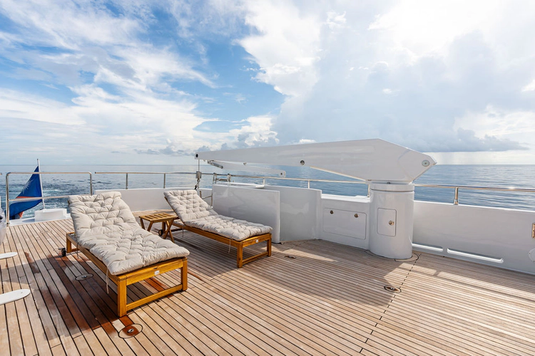 Samsara Yacht Photos Pics 