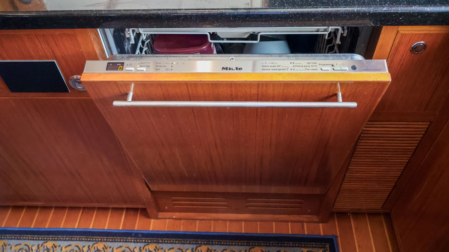 Spirit Of Ulysses Yacht Photos Pics 