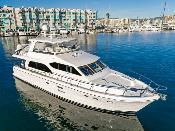 Malou Yacht Photos Pics 