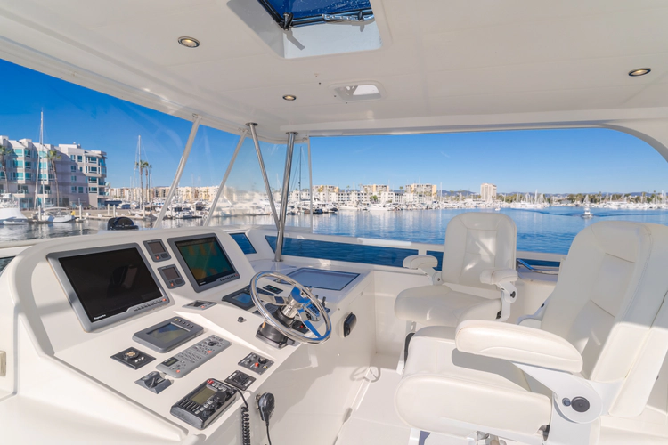 Malou Yacht Photos Pics 