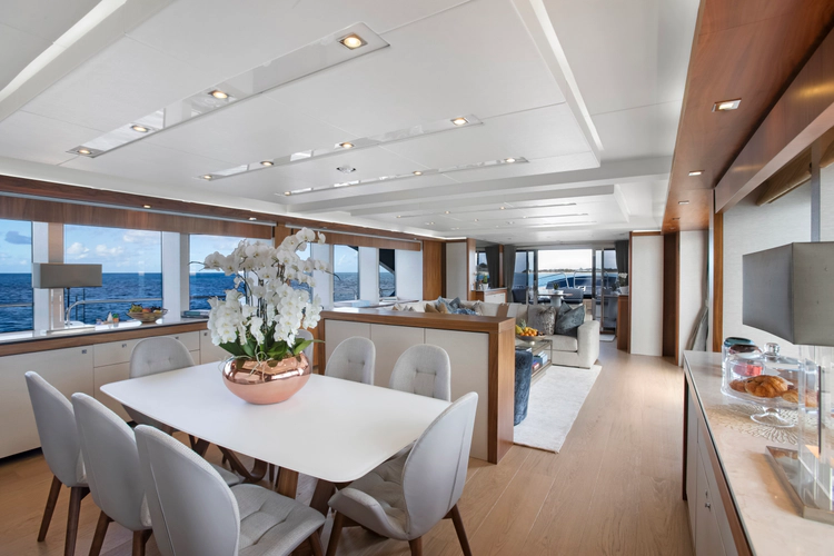 Evereast Yacht Photos Pics 