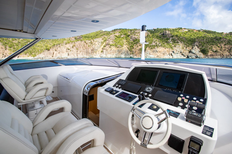 Evereast Yacht Photos Pics 