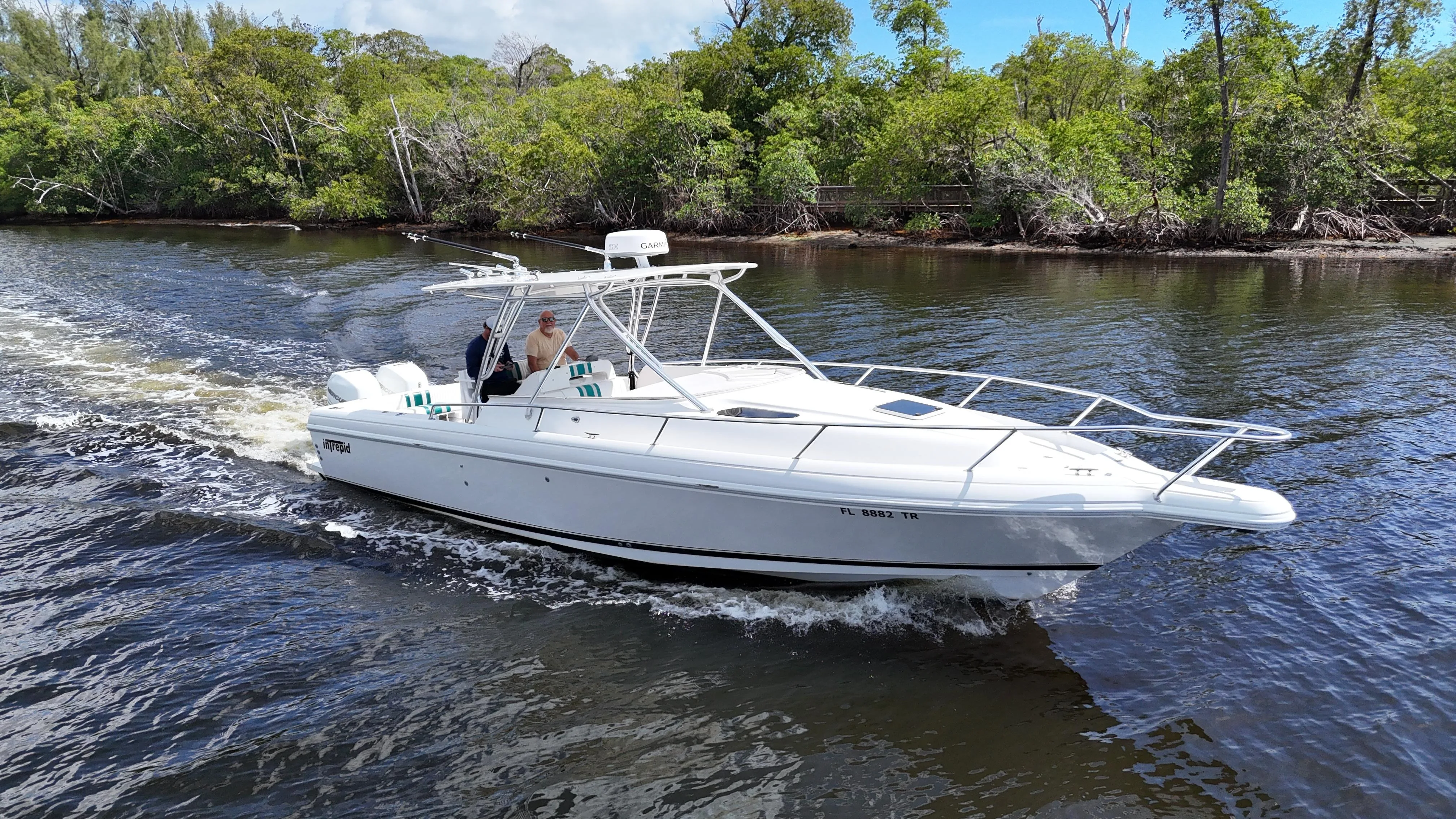 34' Intrepid 2004