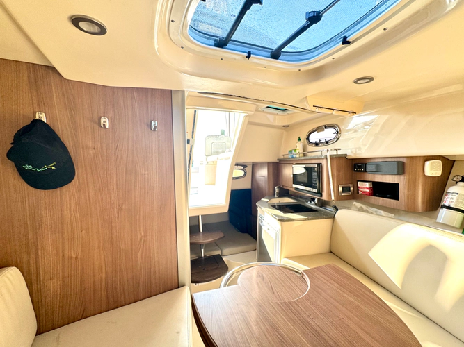 Whistle Yacht Photos Pics 