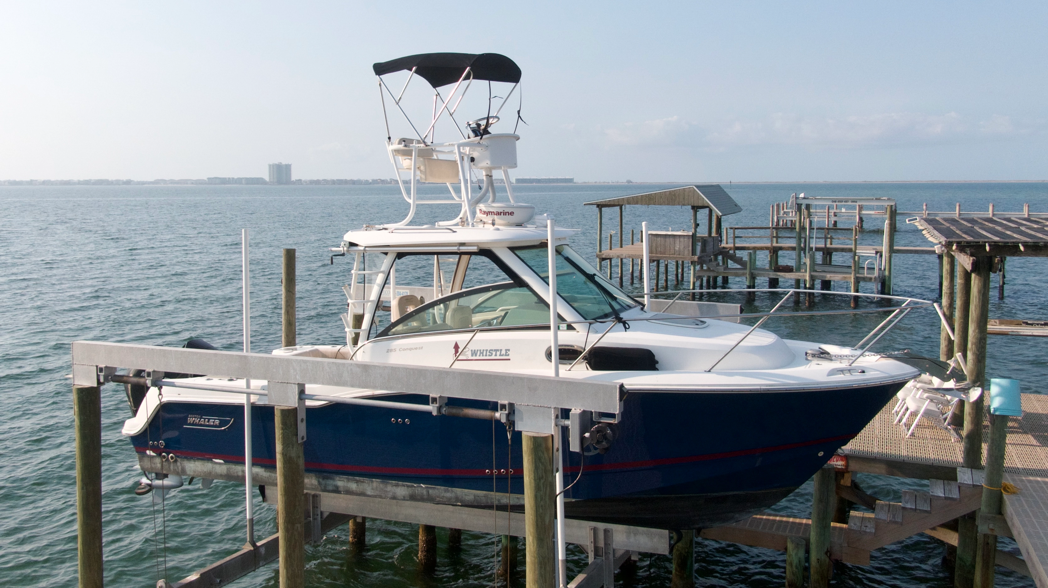 28' Boston Whaler 2020