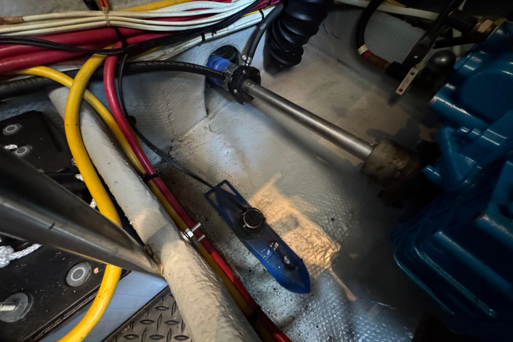 Lady Zette Yacht Photos Pics 