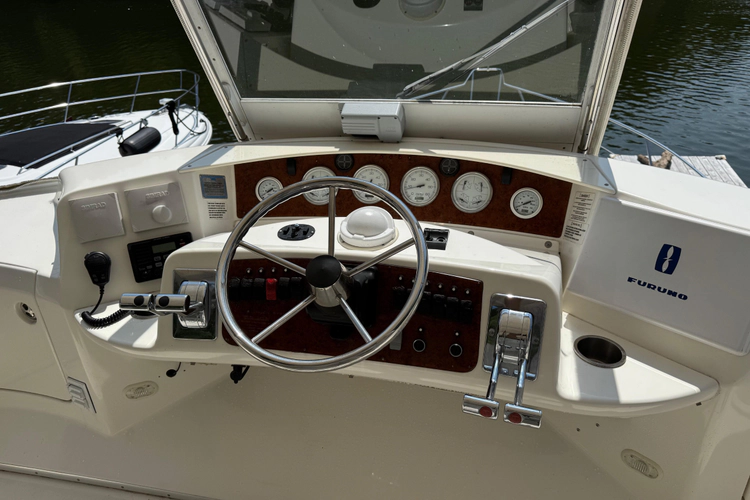 Lady Zette Yacht Photos Pics 