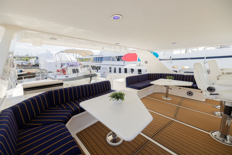Colette Yacht Photos Pics 
