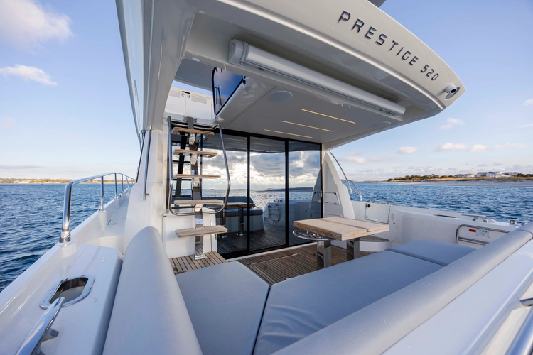 Never Lost Yacht Photos Pics 