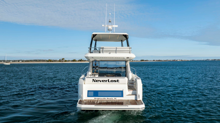 Never Lost Yacht Photos Pics 