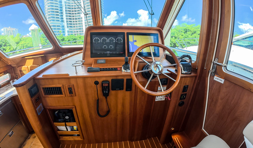 Marinette Yacht Photos Pics 