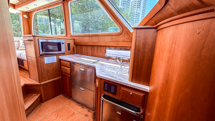 Marinette Yacht Photos Pics 