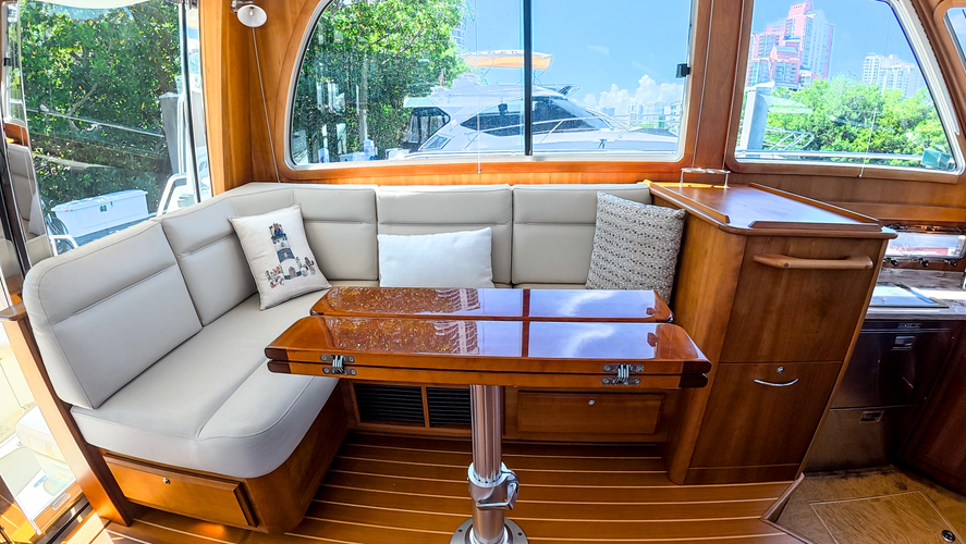 Marinette Yacht Photos Pics 