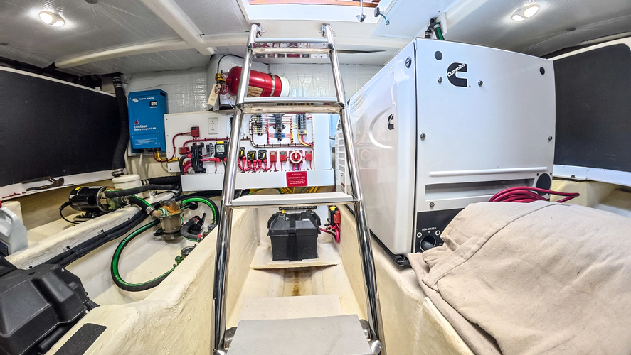 Marinette Yacht Photos Pics 