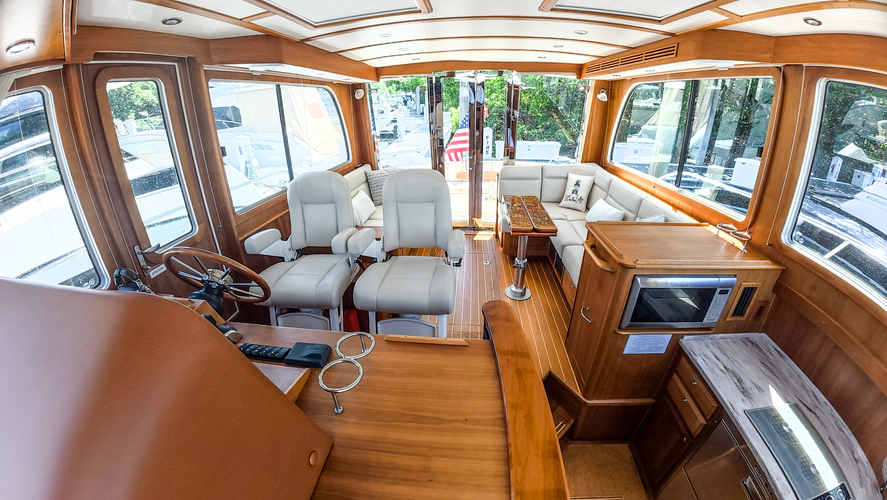Marinette Yacht Photos Pics 