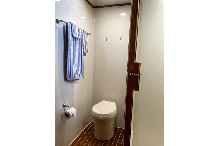 Grace Yacht Photos Pics 