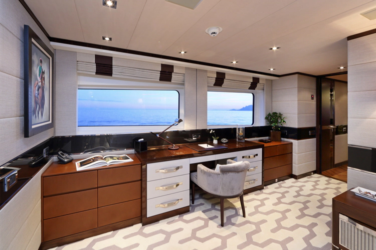 Aurelia Yacht Photos Pics 