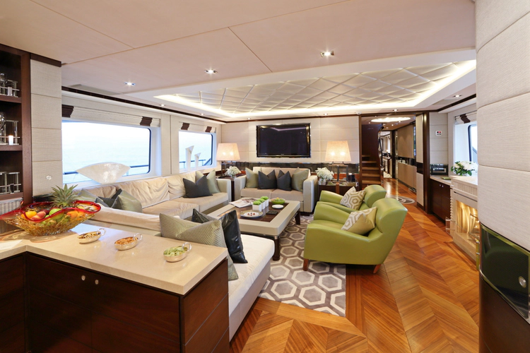 Aurelia Yacht Photos Pics 