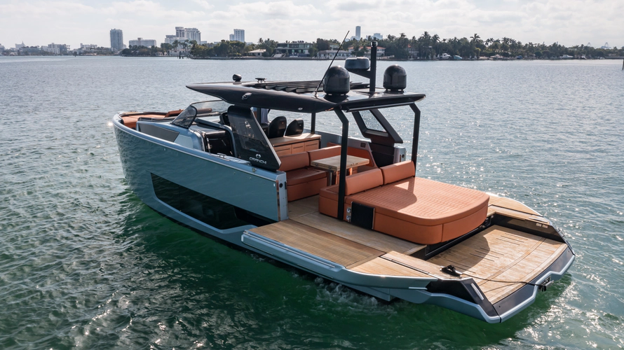 Bella Yacht Photos Pics 