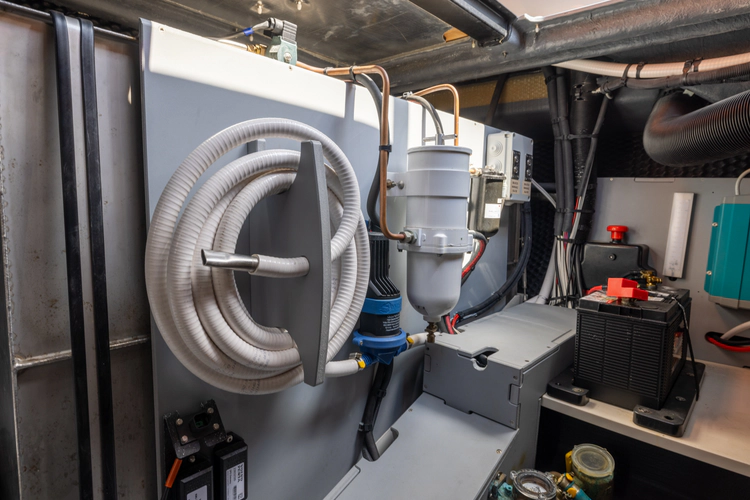 Bella Yacht Photos Pics 