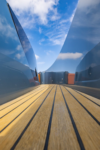 Bella Yacht Photos Pics 