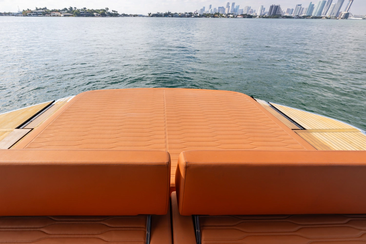 Bella Yacht Photos Pics 