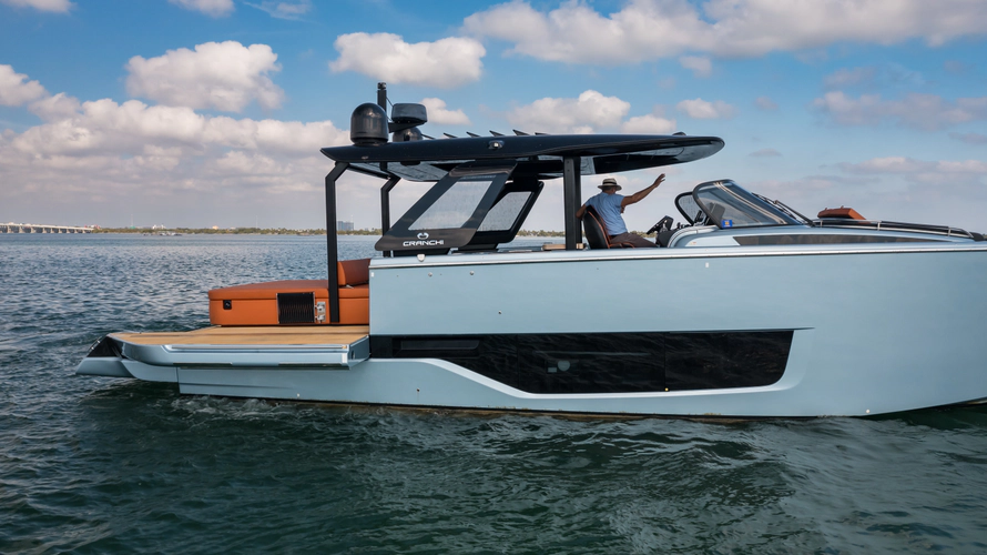 Bella Yacht Photos Pics 