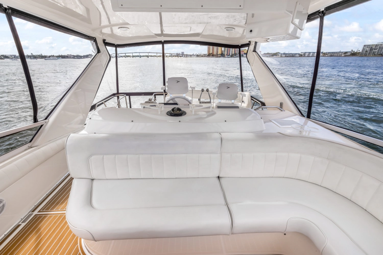 Aqua Yacht Photos Pics 