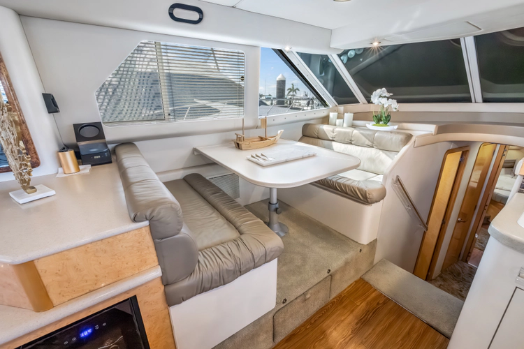 Aqua Yacht Photos Pics 