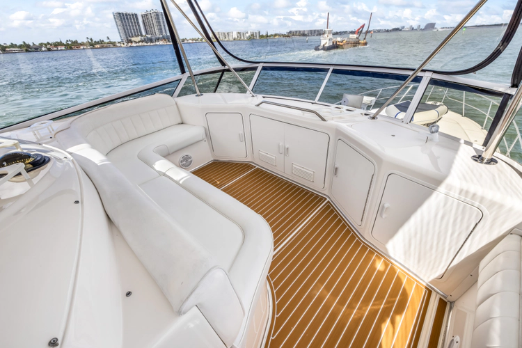 Aqua Yacht Photos Pics 