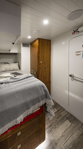 72 Sports Motor Yacht Yacht Photos Pics 