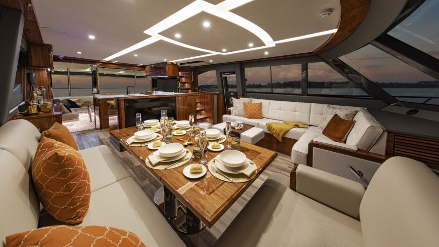 72 Sports Motor Yacht Yacht Photos Pics 